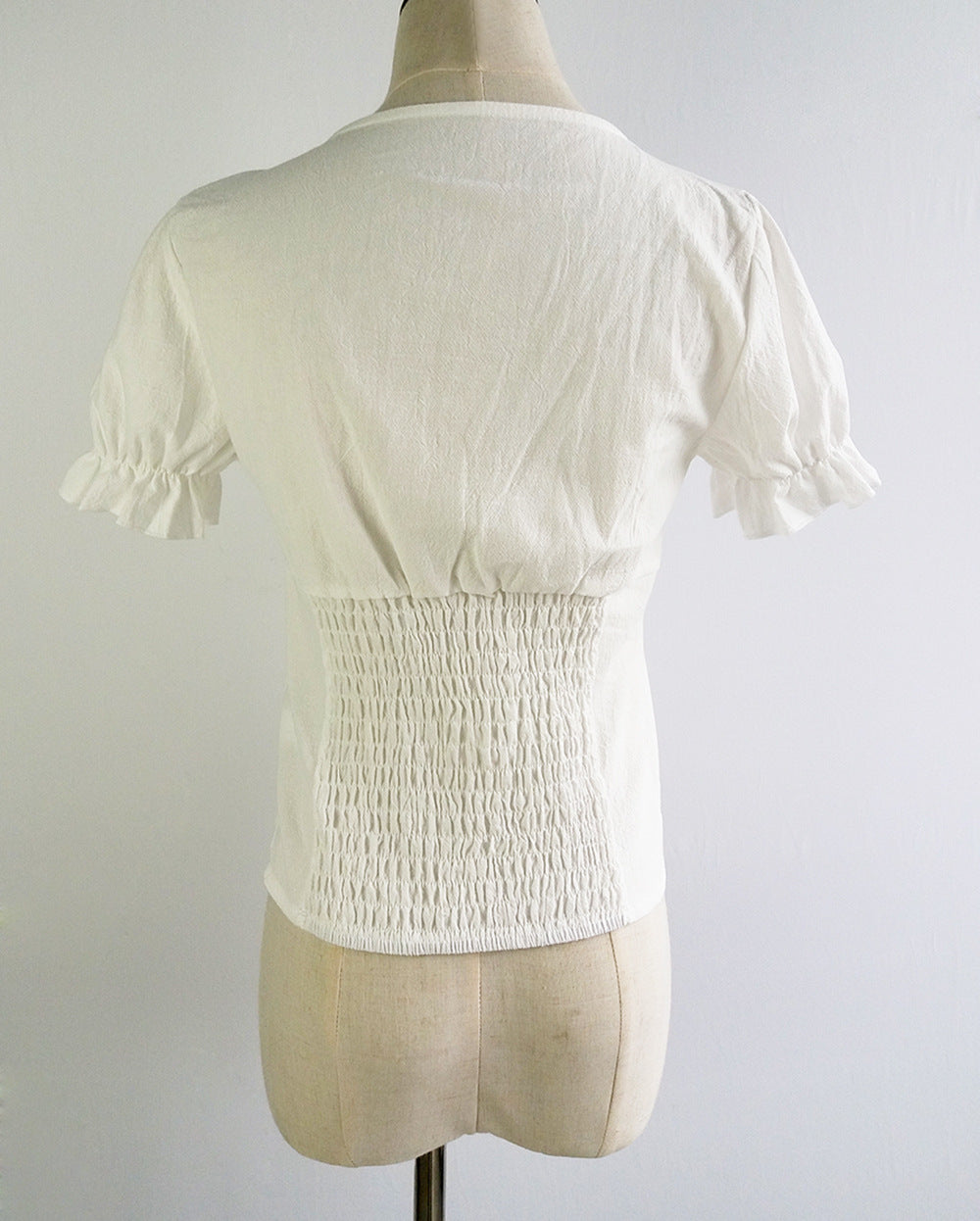 White TIe-Neck Linen Crop Top