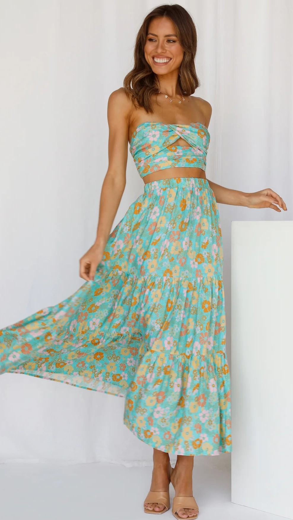 Green Floral Crop Top and Skirt Sets